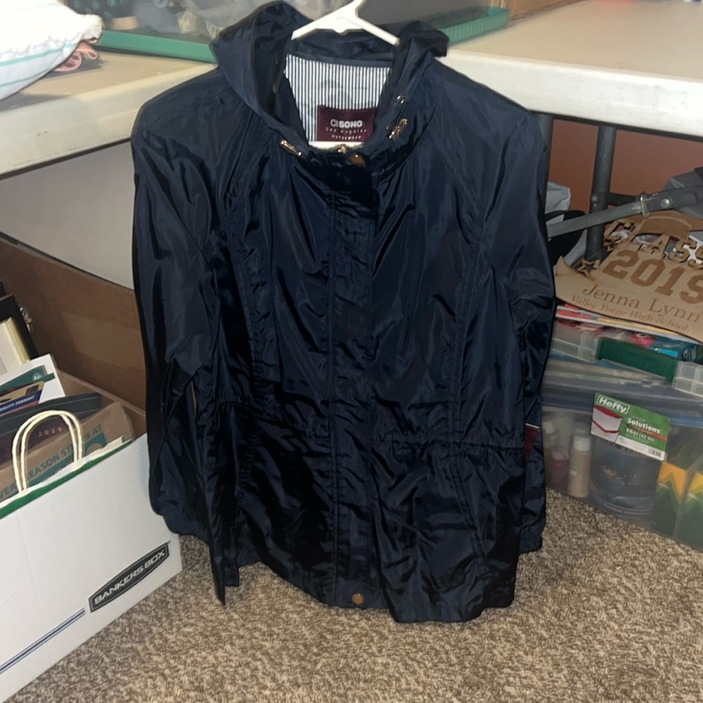 Navy blue light rain jacket